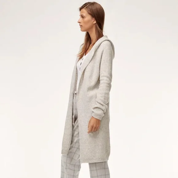 NWOT Aritzia The Group Ammonius Sweater in Winter White - Picture 3 of 8